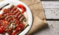 طرز تهیه اسکندر کباب با سس مخصوص