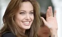 آنجلینا جولی مثل همیشه جذاب و شیک در اکران فیلم