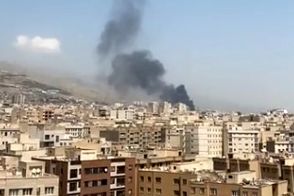 برخاستن دود عظیم در غرب تهران