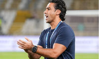 سجده شکر فرهاد مجیدی بعد از پیروزی بزرگ 
