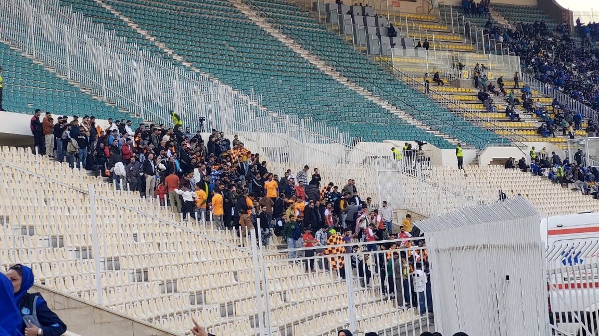 عجیب‌ترین هوادار فوتبال ایران شناسایی شد