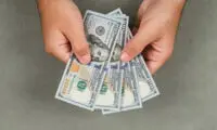 روش تشخیص دلار تقلبی از اصل