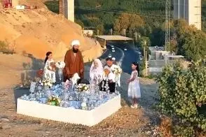 برپایی سفره عقد در کنار پایه‌های پل B1 کرج