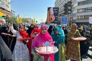 تصاویری از مراسم امروز تهران که مورد توجه قرار گرفت