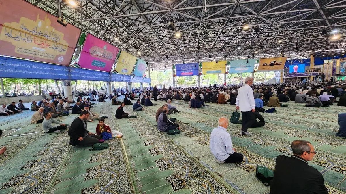 دلیل کیهان برای خلوت بودن نماز جمعه صدیقی