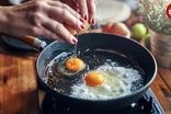 کره یا روغن؛ بهترین روش برای پخت تخم‌مرغ کدام است؟
