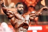 هادی چوپان، تولد کوه عضله هالیوود را تبریک گفت 