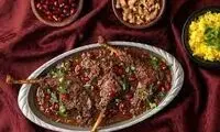 واکنش جالب بلاگر مشهور به خوردن فسنجان!