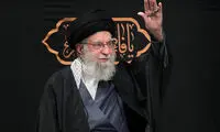 لحظه اعلام خبر شهادت رهبر انقلاب در حرم امام حسین(ع)
