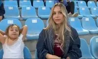 حضور همسر منیر الحدادی در استادیوم شهر قدس