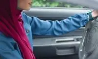 عکس این دختر خانم پشت رُل سوژه شد