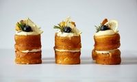 طرز تهیه مینی کیک تولد؛ یک دستور ساده با نتیجه‌ای چشم‌نواز و خوش‌طعم