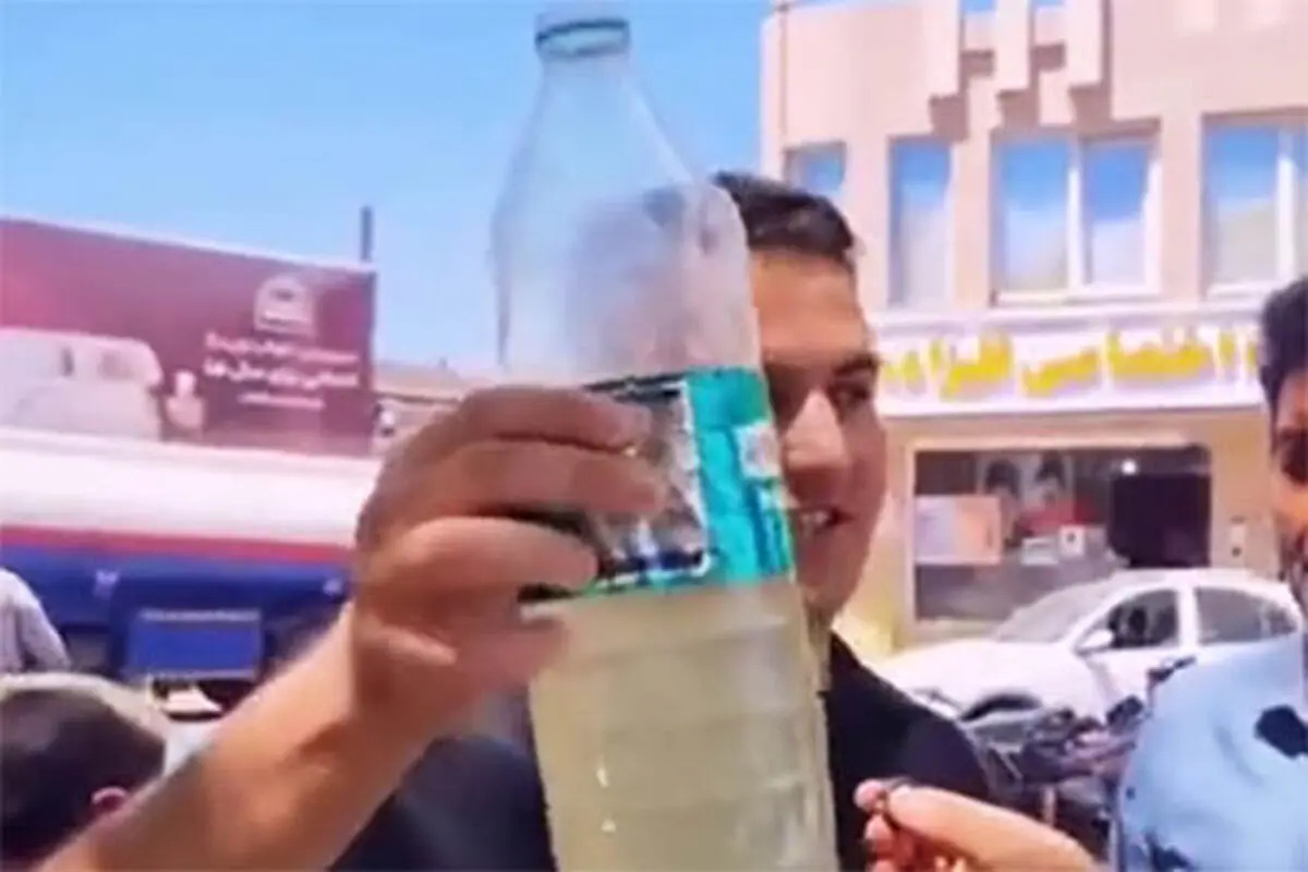 اتفاق عجیب در یک پمپ‌بنزین؛ مردم به جای بنزین آب زدند!
