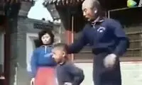 تست استقامت جمجمه توسط کودک چینی!