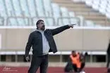  سرمربی استقلالی تهدید به جدایی کرد