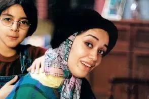 هم‌نشینی الهام چرخنده و سحر قریشی در یک مراسم خاص