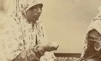 قلیان و پلو روی سفره یک مهمانی زنانه قاجاری