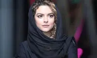 سلفی آینه‌ای خانم بازیگر همراه با نوزادش در آلمان