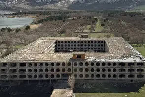 سرنوشت عجیب هتل عظیم شوروی در ارمنستان