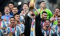 شیرجه بازیکن آرژانتین داخل سطل آشغال!