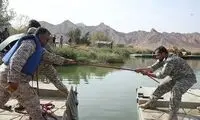عبور یگان های زرهی سپاه از روی رودخانه ارس