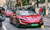 خودرویی که می‌رقصید توسط پلیس دستگیر شد!