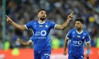 استقلال با عبور از سد فولادی، صدر را پس گرفت