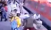 نجات معجزه‌آسای مسافر قطار از مرگ حتمی