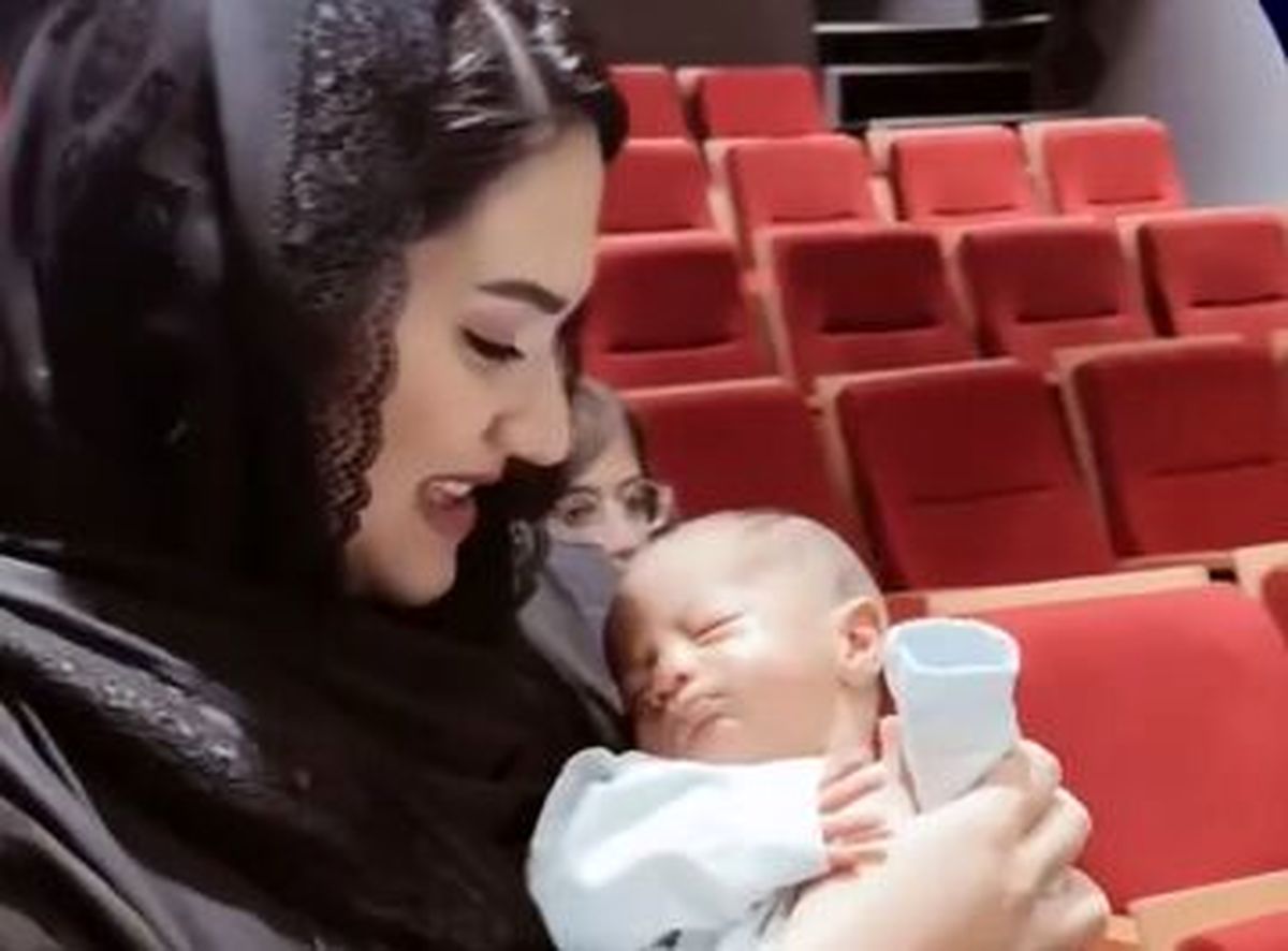 جادوی طلای رحمان ایران؛ صحبت مادر با فرزند ۲۰ روزه!