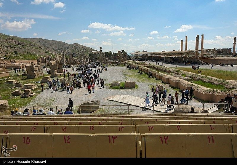 «تخت جمشید» محبوب‌ترین مقصد ایرانی‌ها شد