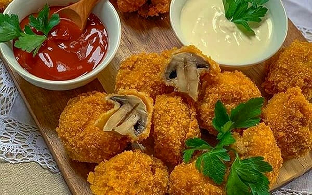 طرز تهیه قارچ سوخاری به روش فست‌فودی‌ها