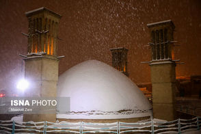 یزد هم برفی شد! 