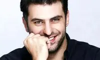 سلفی توماشینی و باکلاس علی ضیا با خانواده‌اش