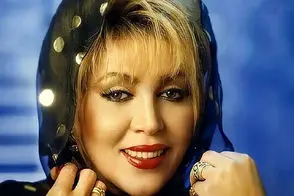 تصویری کمتر دیده‌شده از مهستی در جشن عروسی نخستش