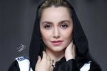 چهره ناراحت نازنین بیاتی در یک مجلس ختم 