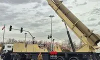 نمایش موشک‌های دوربُرد ایران در میدان آزادی