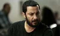 عکس جدید نوید محمدزاده با سیگار در حیاط وایرال شد