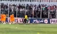 تکل گتوزویی مأمور انتظامی در بازی پرسپولیس!