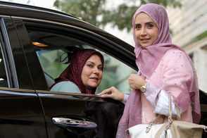 خوشگذرانی بازیگر آنام در حال‌وهوای کریسمسی دبی