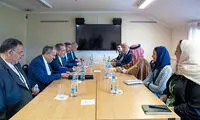 یک چشم‌ آتش‌بس به اسلو، چشم دیگر به واشنگتن