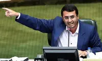 متفکر آزاد: نباید پول به جیب قاتلان رهبر شهید برود