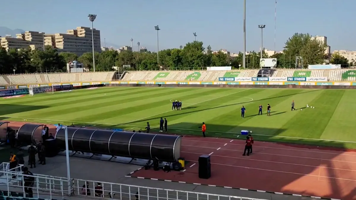 واکنش غیرمنتظره فرهیختگان به سکوهای خالی اکباتان!