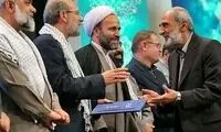 روزنامه حسین شریعتمداری حامی علی لاریجانی شد!