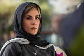 سارا بهرامی با یک استایل پر زرق و برق چشم‌ها را خیره کرد