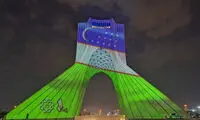 ظاهر متفاوت میدان آزادی امشب جلب‌توجه کرد