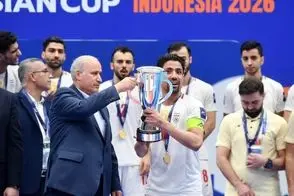 ذوق‌زدگی فدراسیون فوتبال از نصب بیلبوردهای خاص در تهران