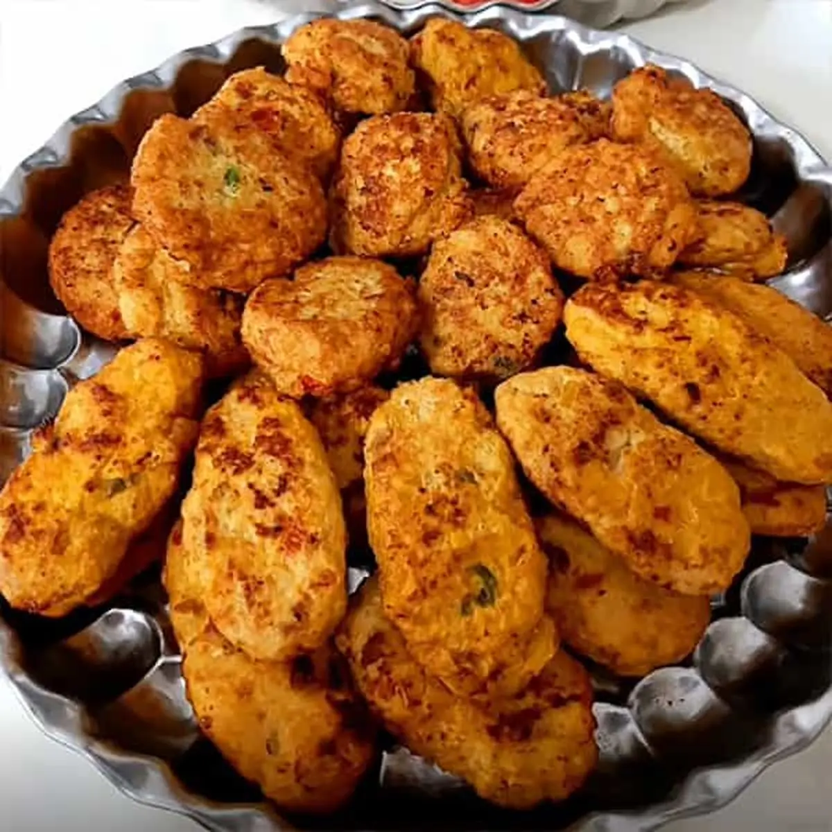طرز تهیه کتلت مرغ سوخاری؛ غذایی ترد و خوشمزه