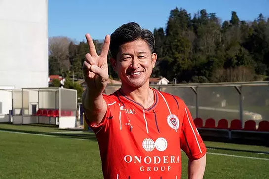 بازیکن ژاپنی تا سن 57سالگی قراردادش را تمدید کرد!