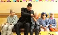 عید دیدنی صمیمانه علی دایی با بچه‌های بهزیستی