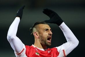 حمله مهاجم پرسپولیس به جیمی‌جامپ خردسال!